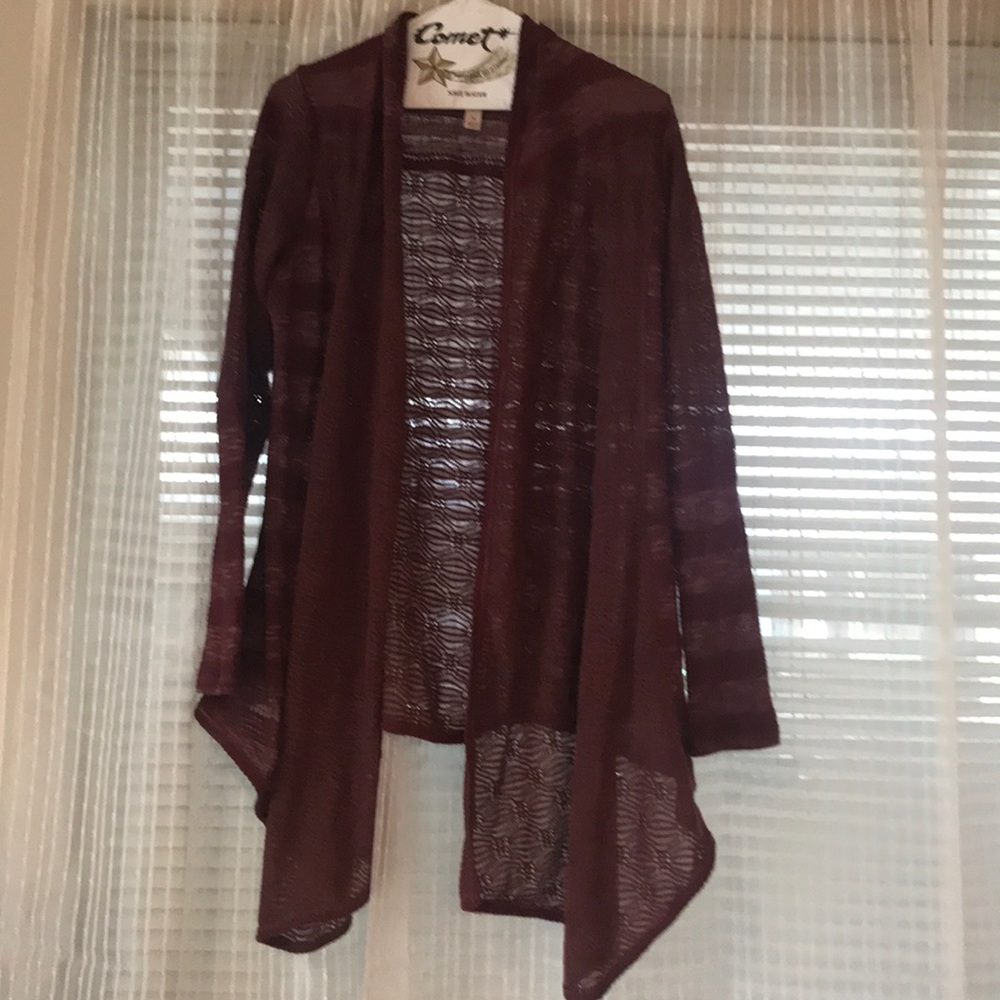 Maroon sweater